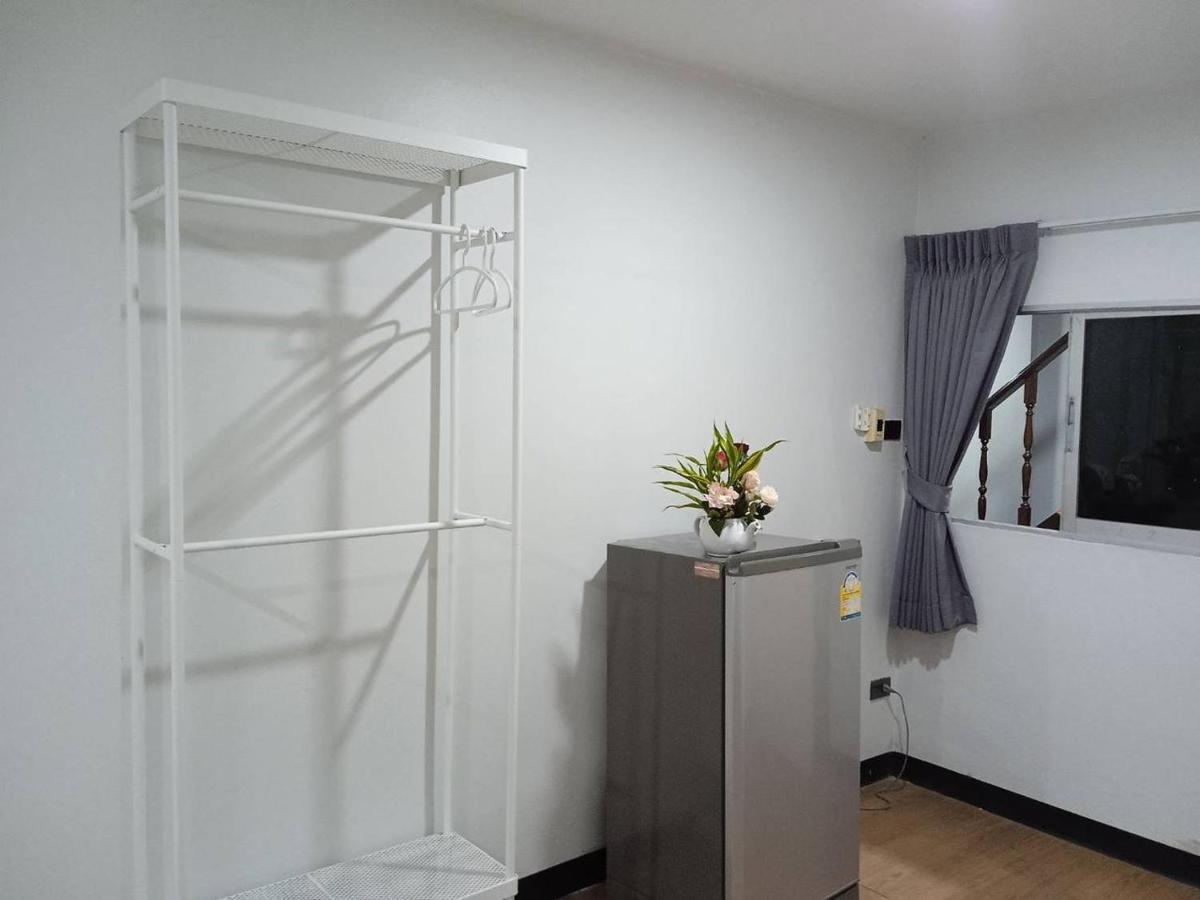 בנגקוק Nk Guesthouse 1 מראה חיצוני תמונה