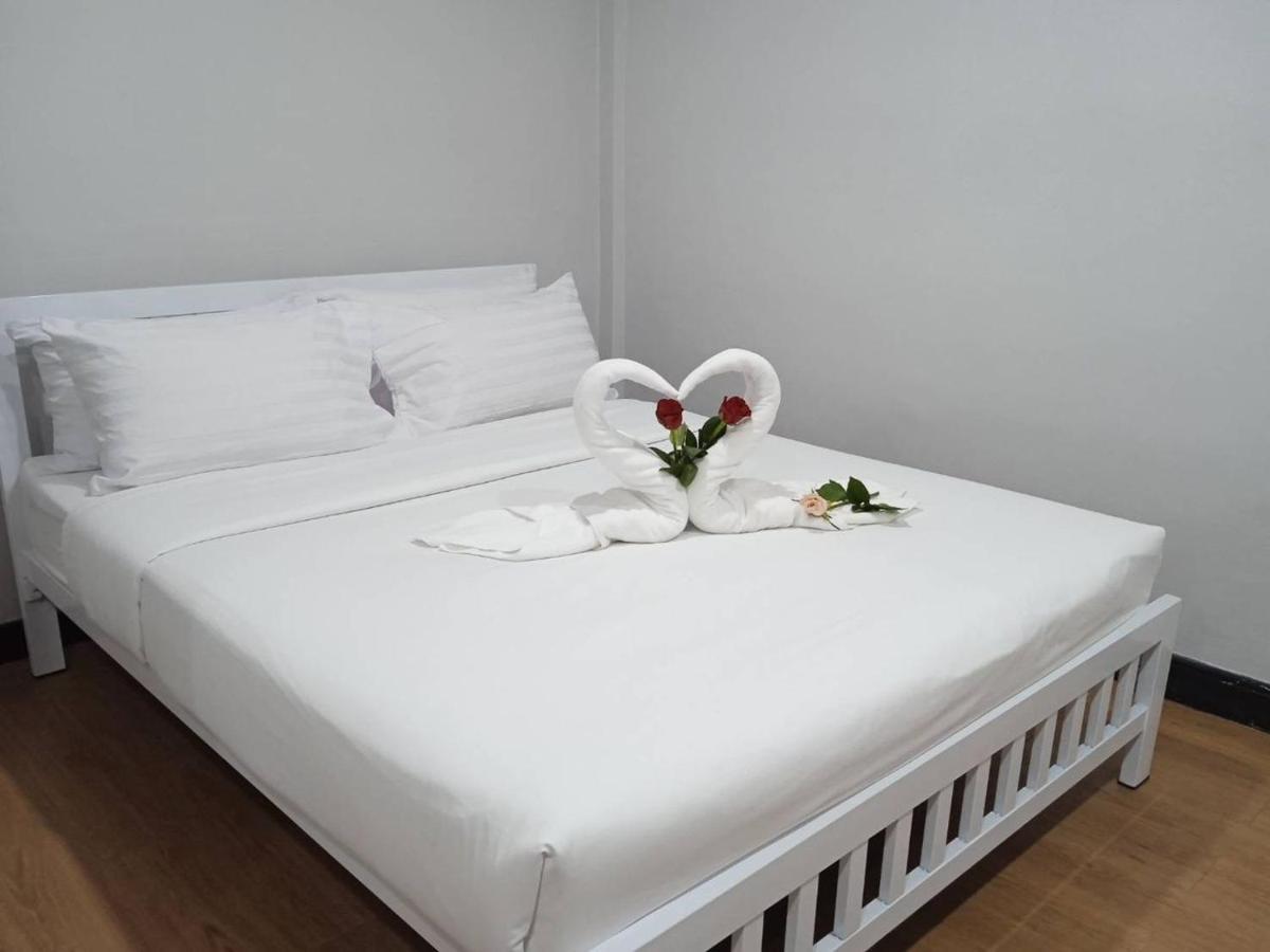 בנגקוק Nk Guesthouse 1 מראה חיצוני תמונה