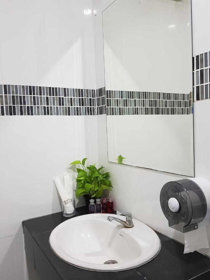 בנגקוק Nk Guesthouse 1 מראה חיצוני תמונה